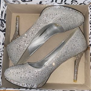 Worn once still in perfect condition